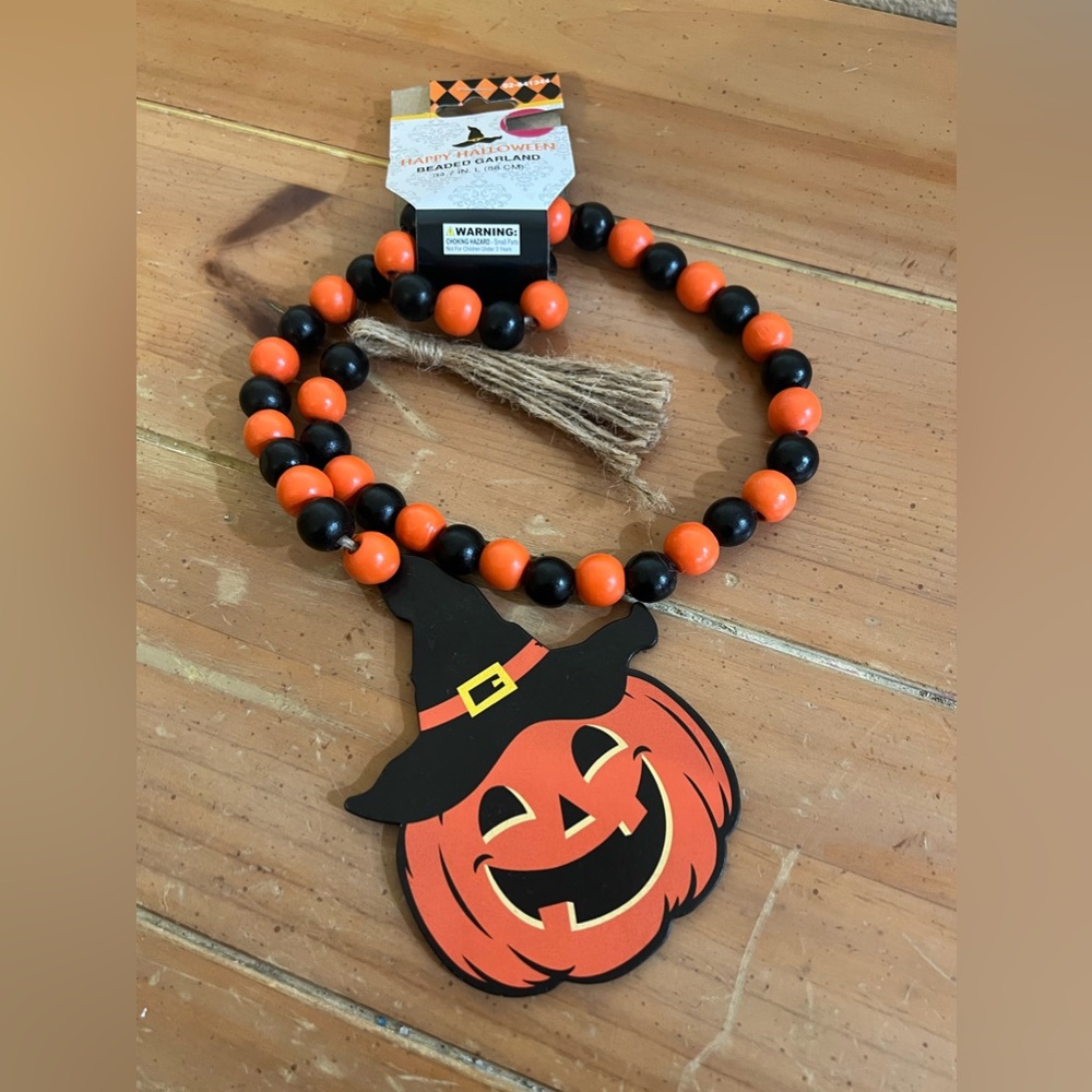 Halloween pumpkin garland